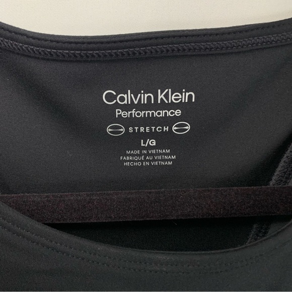 NWT Calvin Klein Performance Colorblock Crop Top, size L - Picture 3 of 10